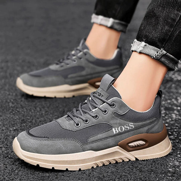 Sport Sneakers + Spezialgeschenk